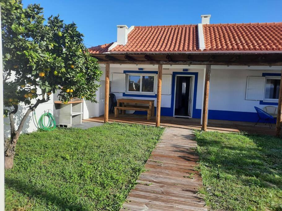 Вилла Sado House 2 Компорта Экстерьер фото